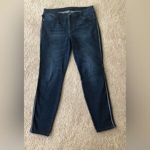 Rock & Republic Women’s kashmiere Indigo Denim Jeans with White Accents Size 16
